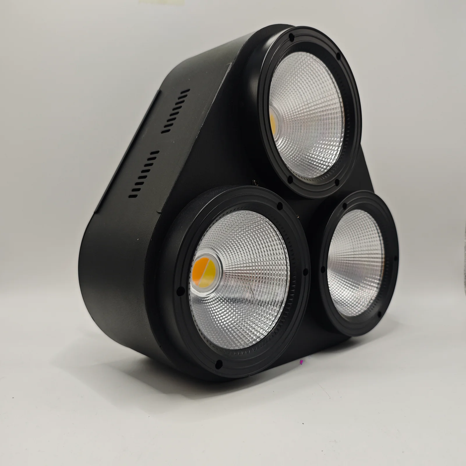M-301 3-eye COB audience blinder