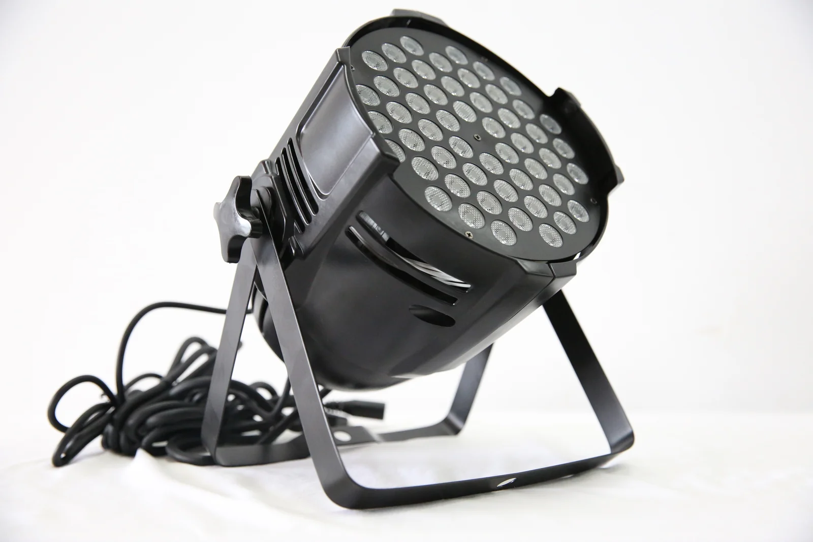 M-354 54-LED PAR light